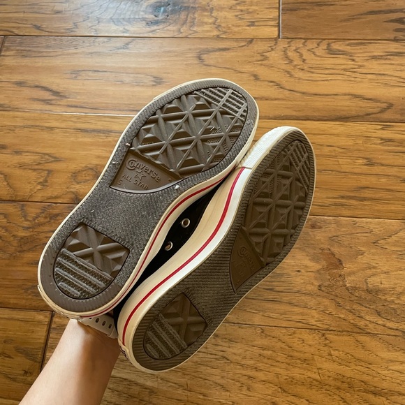 Converse - Picture 4 of 5